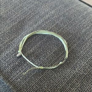 Pura Vida Shoreline bracelet
